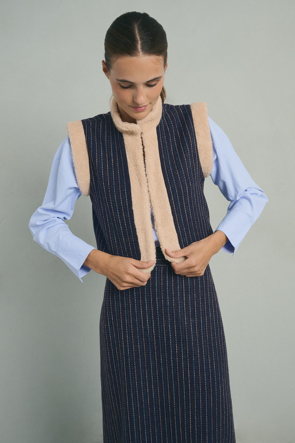 NAVY BRISTOL VEST