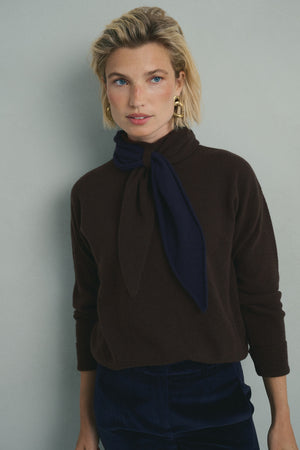 BROWN CAMBRIDGE SWEATER