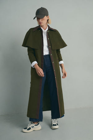 BROWN SAVILE CAPE