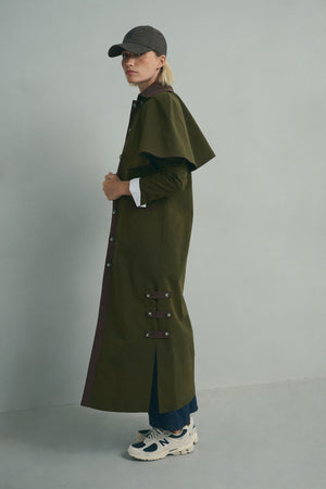 BROWN SAVILE CAPE
