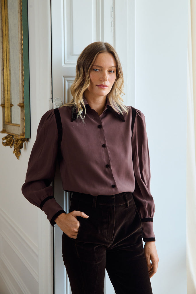 BROWN GILES BLOUSE