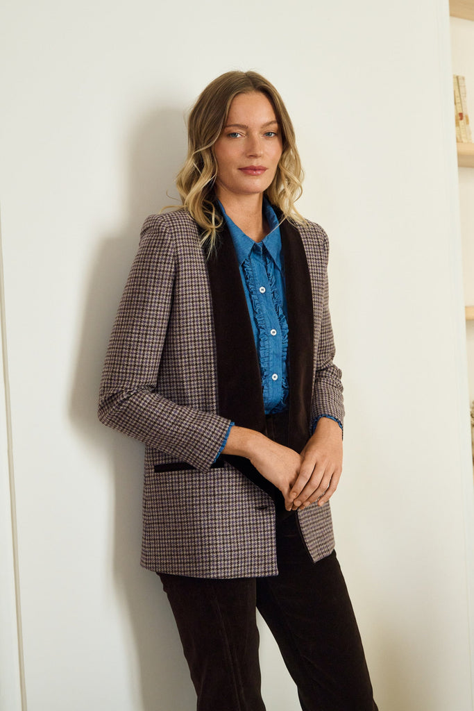 WOLF BLAZER