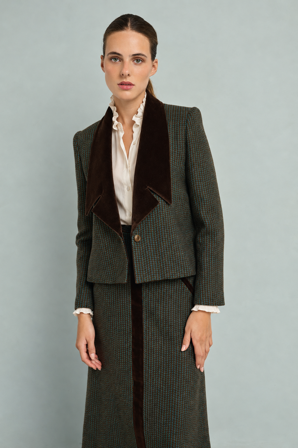 CHELSEA SHORT BLAZER