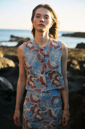 BLUE CORAL VEST